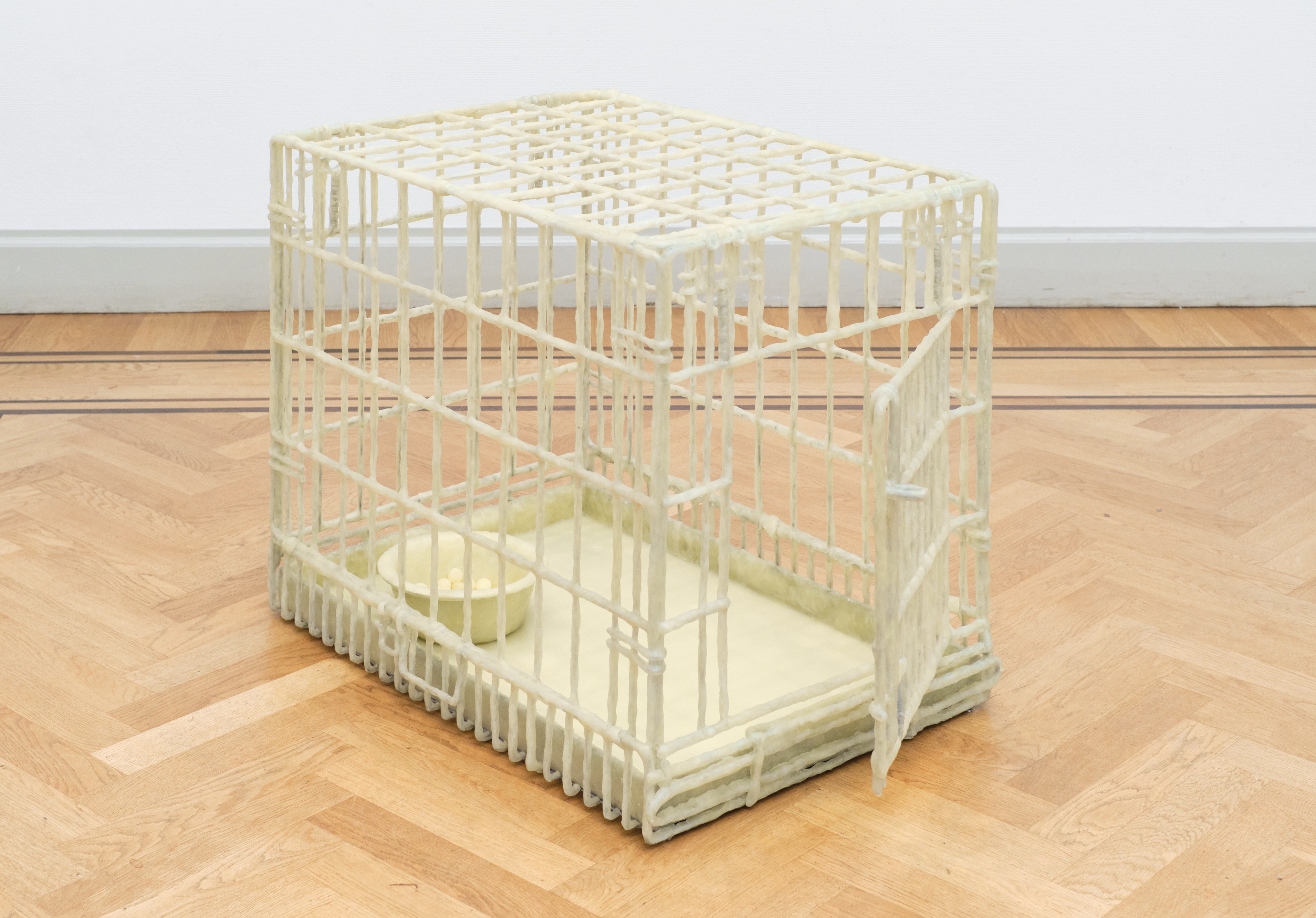 Cage made of wax